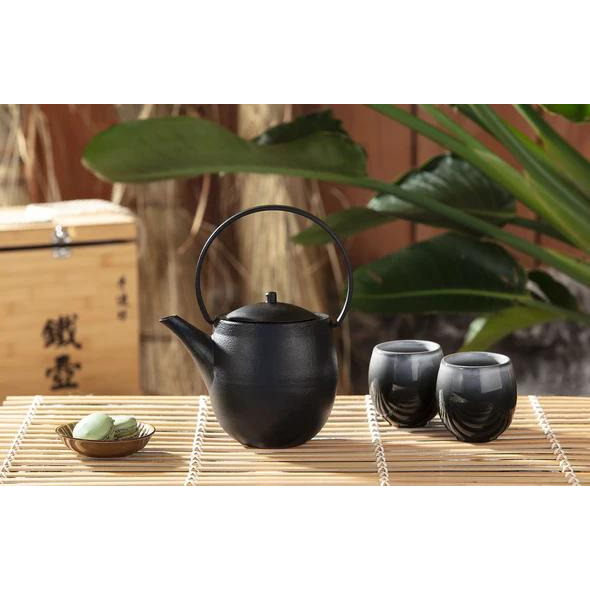 Tea for Two Cast Iron/Porcelain Set The Cultured Cup®