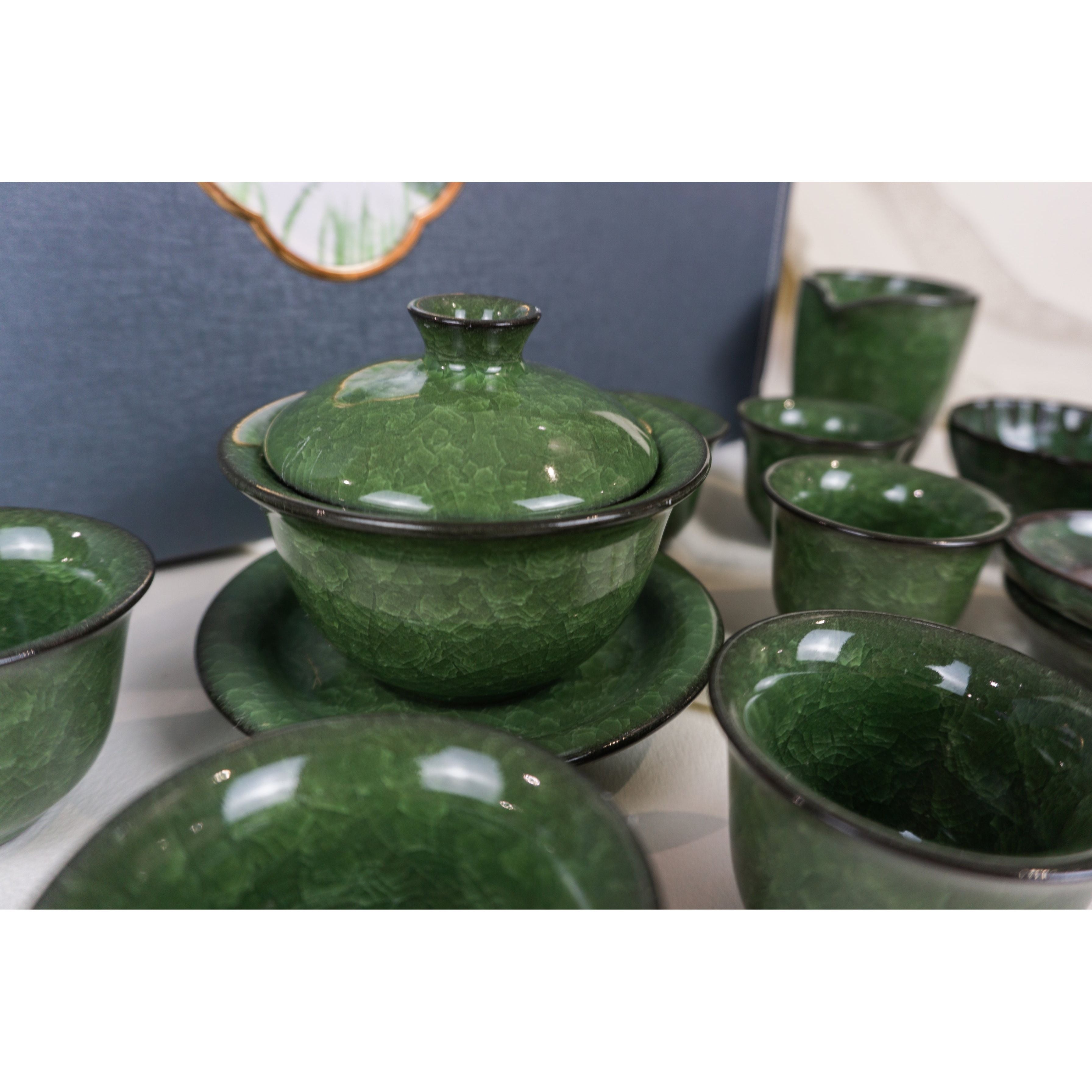 Juego de ceremonia del té, porcelana glaseada con hielo verde, estuche de transporte
