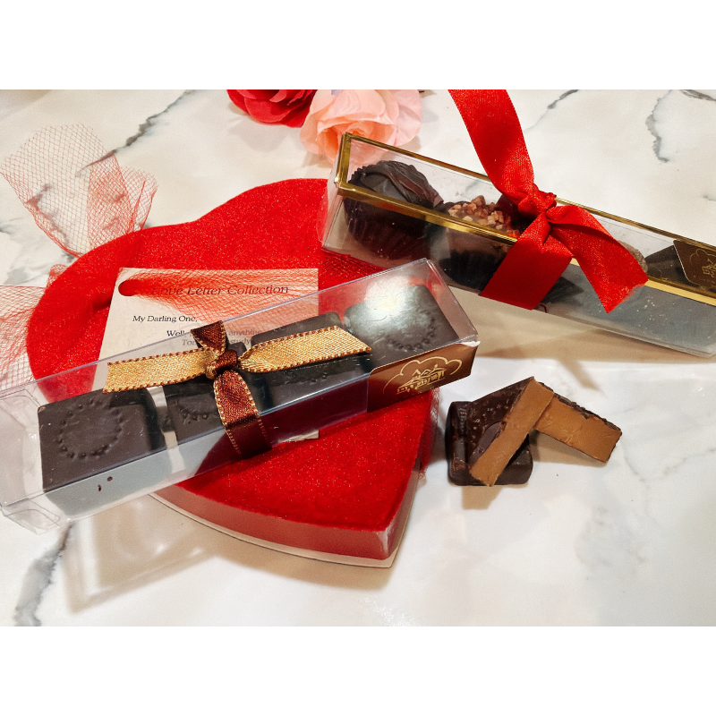 Six Chocolate Truffle Box