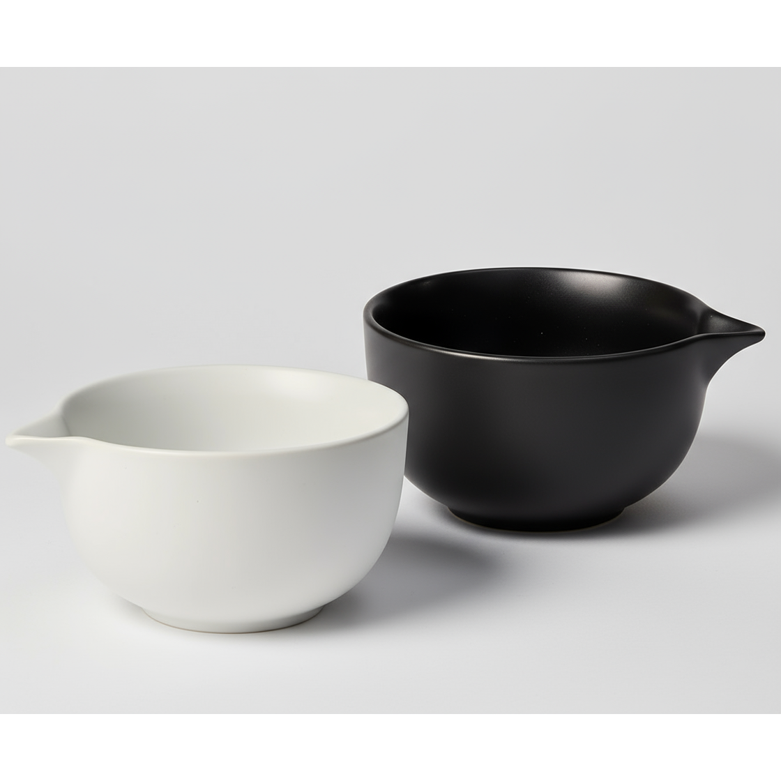 Matcha Bowl With Spout, Matte Glaze